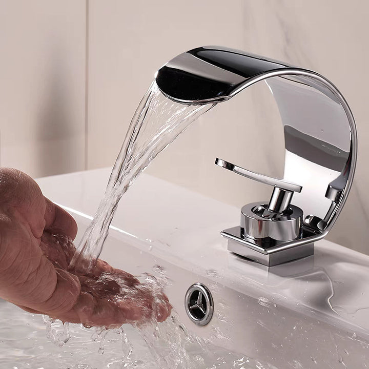 Grifo Moon Cascade™