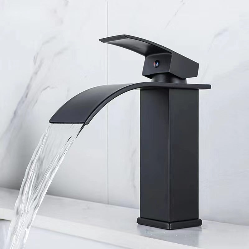 Grifo Cascade Luxury™ ✨